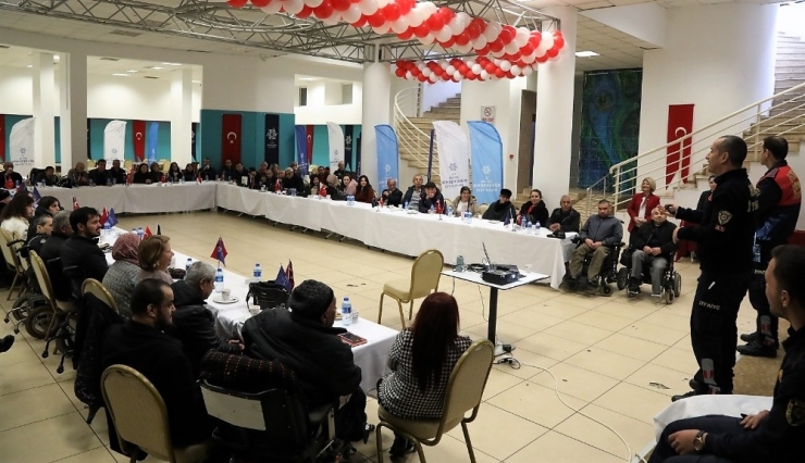 Aydın’da Engellilere Depremde Yapmaları Gerekenler Anlatıldı