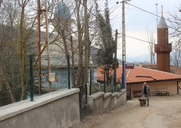 Bu Köyde 600 Yıldır Davul Zurna Çalmak Yasak