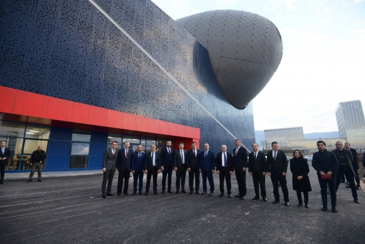 Guhem, Açılışa Hazırlanıyor