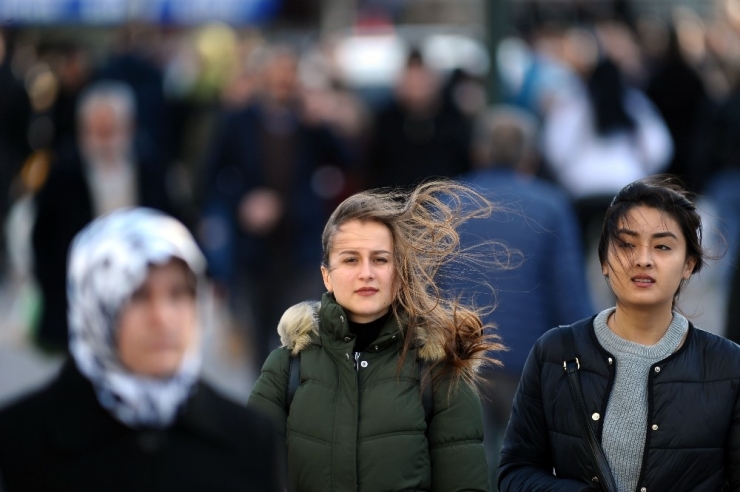 Bursalılara Fırtına Uyarısı