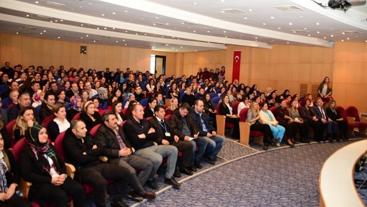 Esogü Hastanesi Personeline Hasta Hakları Eğitimi Verildi