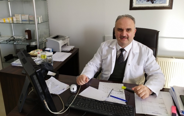 Fitoterapist Dr. Hakan Özkul: "Bitkisel Tedaviyi Doktorlar Uygulamalı"