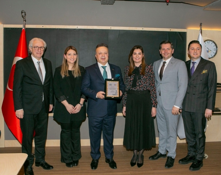 Egeli Genç İhracatçılar Geleceğe Hazırlanıyor