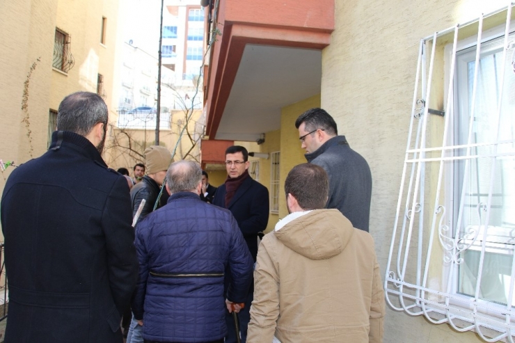 Bodrum Katında Çökme Olan Binada Çalışmalar Sürüyor