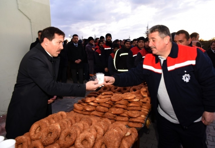 Başkan Kılca Belediye Personeliyle Bir Araya Geldi