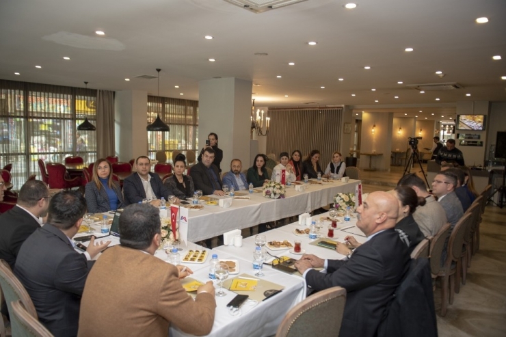 Kariyer Merkezi, “Turizm Sektöründe Kariyer Fırsatları Etkinliği Düzenleyecek