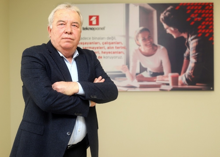 Kendi Enerjisini Kendisi Üretiyor