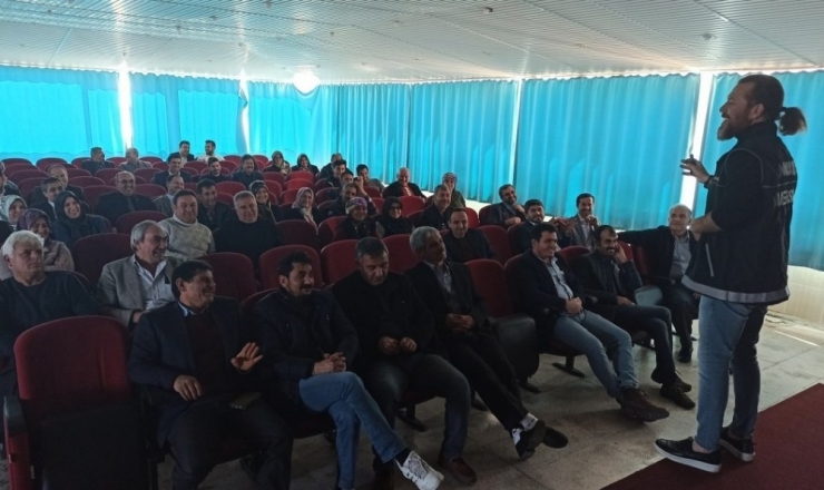 Bozyazı’da Okullarda Madde Bağımlılığına Karşı Bilgilendirme Yapıldı