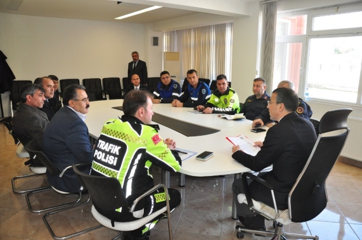 Otobüs Kazaları Ve Alınacak Önlemler Ele Alındı