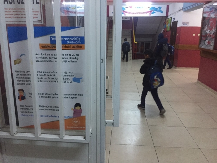 Okullarda Korona Virüsü Uyarısı
