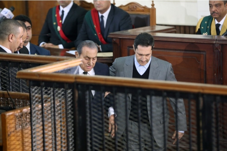 Devrik Lider Hüsnü Mübarek Öldü