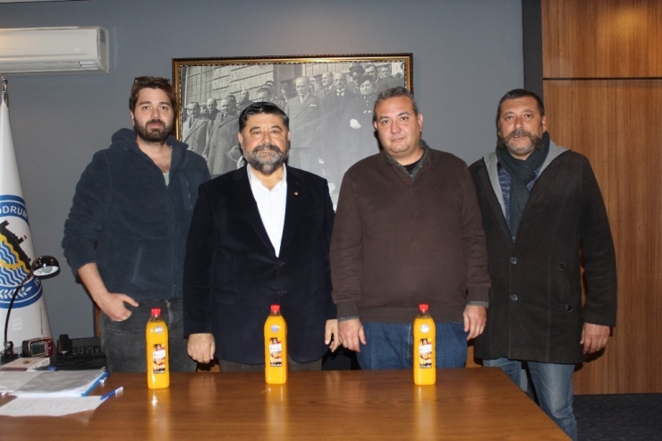 Katkısız Bodrum Mandalina Suyu Dünyaya Açılıyor