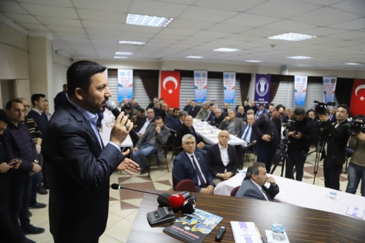 Belediye Başkanı Arı’dan Esnaf Birimi’ Müjdesi