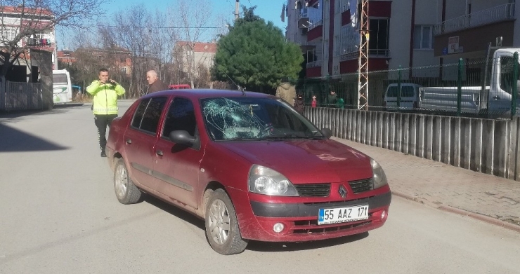 Otomobilin Çarptığı Bisikletli Çocuk Yaralandı