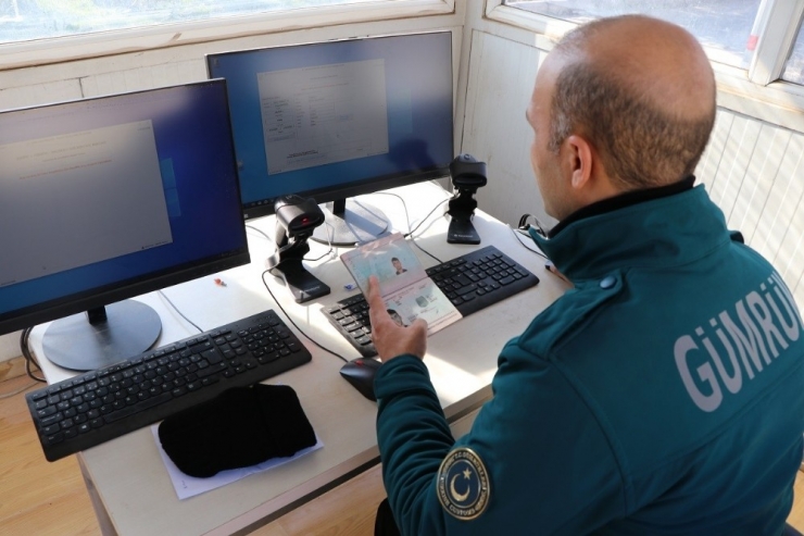 Gümrük Kapısında Hgys Dönemi