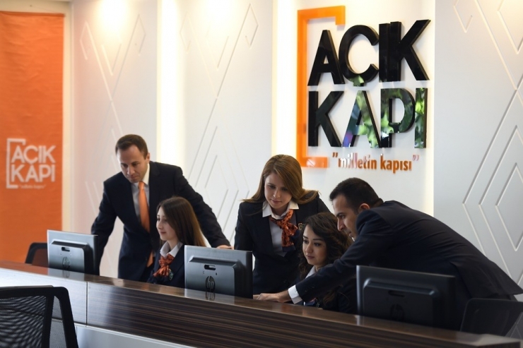 Uşak’ta Bin 55 Vatandaş ’Açık Kapı’ya Başvuruda Bulundu