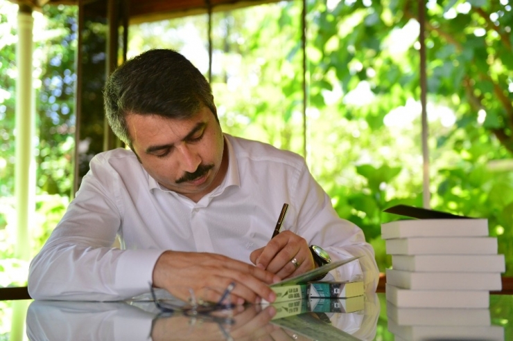 Yıldırım’dan Türkiye’nin Her Köşesine Kitap