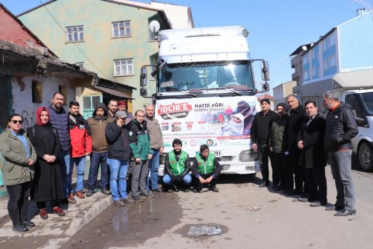 Ağrı’dan İdlib’e İnsani Yardım Tır’ı Gönderildi