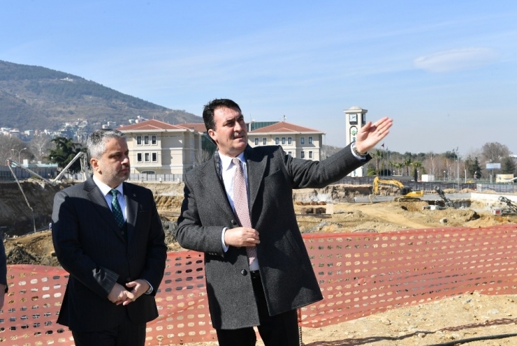 Salman: “Osmangazi Meydanı Gurur Projemiz”