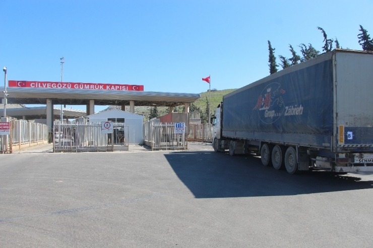 Bm’den Suriye’ye 35 Tırlık Yardım