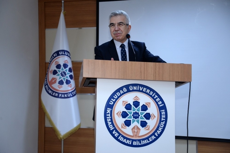 Prof. Arı: “Göç Sadece Türkiye’nin Meselesi Değil”