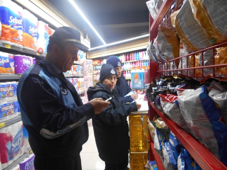 Çayırova’da Gıda Denetimleri Sürüyor