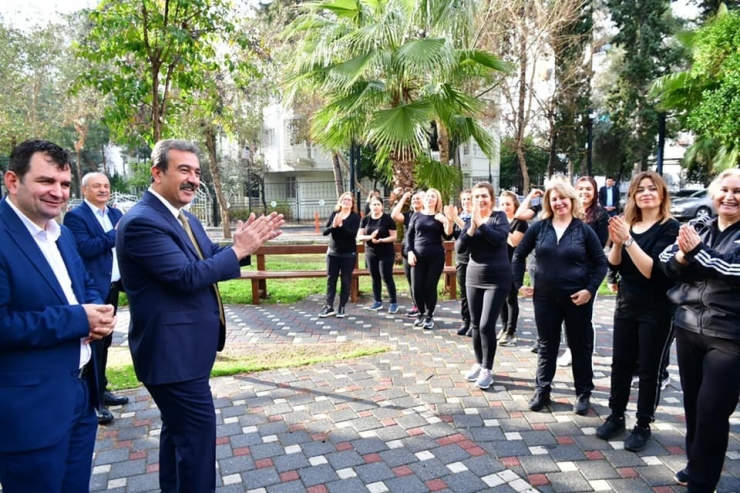 Çetin: "Çukurova’da Yaşayanlar Çok Mutlu"