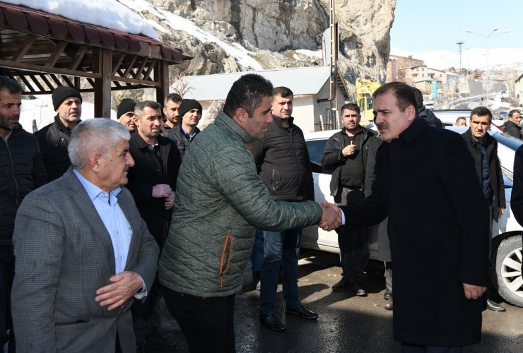 Vali Akbıyık’tan Başkan Zibek’e Taziye Ziyareti