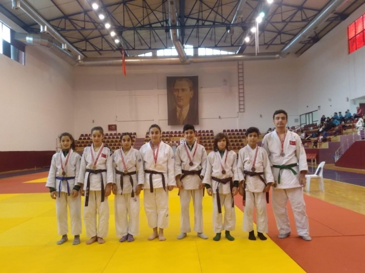 Judoda Salihli Başarısı