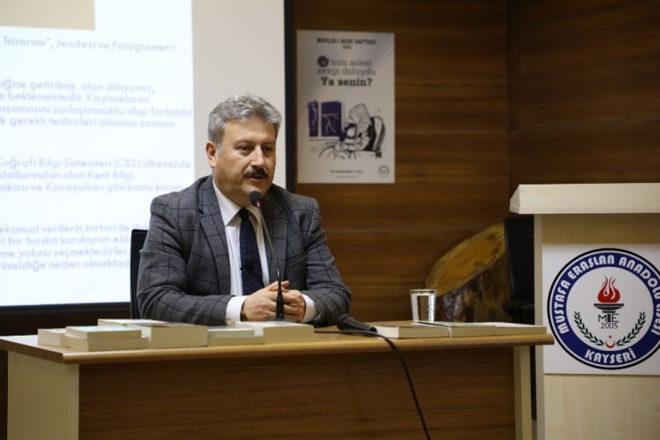 Başkan Palancıoğlu Kariyer Günlerinde