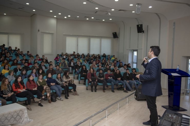 Tarsus Ve Erdemli’de Öğrencilere Motivasyon Eğitimi Verildi