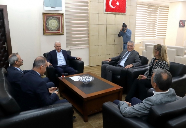 Tarhan Ve Bozdoğan, Gültak İle Buluştu