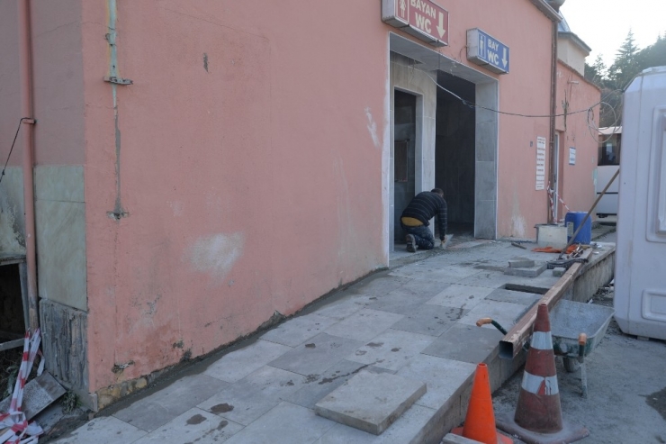 Şehirdeki Tuvalet Ve İhtiyaç Alanları Engelliler İçin Yeniden Düzenleniyor