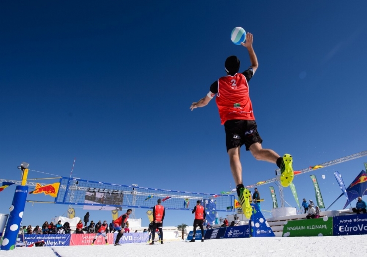 Kar Voleybolu Türkiye Şampiyonası Heyecanı Sivas’ta Yaşanacak