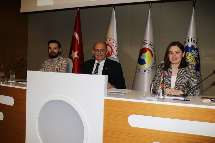 İş Dünyası İhracat Artışından Memnun