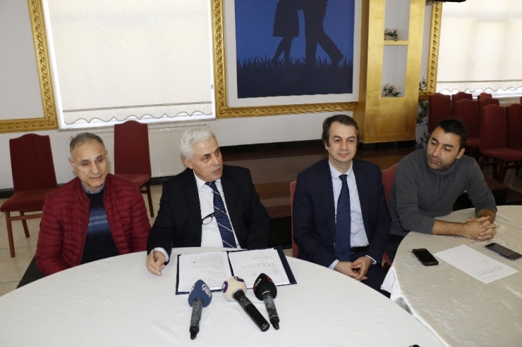 Zkü Vakfı 3 Öğrenciye 4 Yıl Burs Verecek