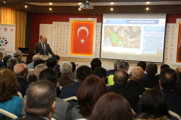 Başkan Bilgin,”alkışla Havaya Girmez, Eleştiri İle Moral Bozmayız”