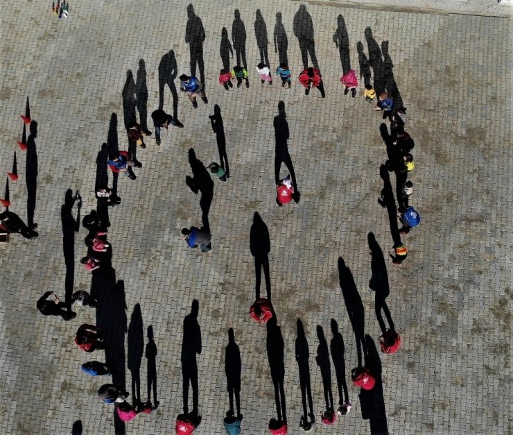Okulların Açıldığı Deprem Bölgesi Elazığ’da, Çocuklara Özel Etkinlik