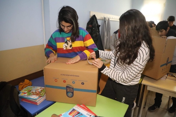 Eyüpsultanlı Çocuklardan Elazığlı Kardeşlerine Anlamlı Destek