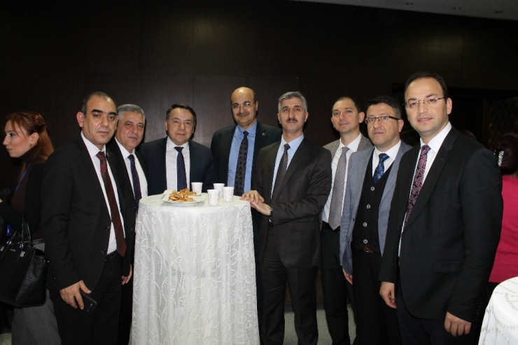 Gaün Hastanesi’nde İletişim Eğitimi Düzenlendi