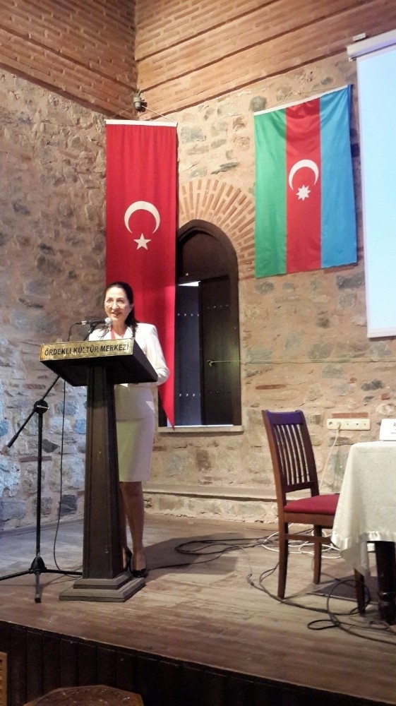 Handan Askeran Ton: "Hocalı Soykırımının Acısı Yüreğimizde"