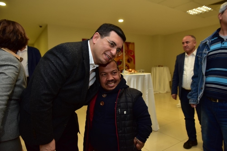 Kepez’in ‘Bir İş Bir Hayat Kurtarır’ Projesi Kapsamında 52 Özel Birey Antalya’daki 6 Otelde İstihdam Edildi.