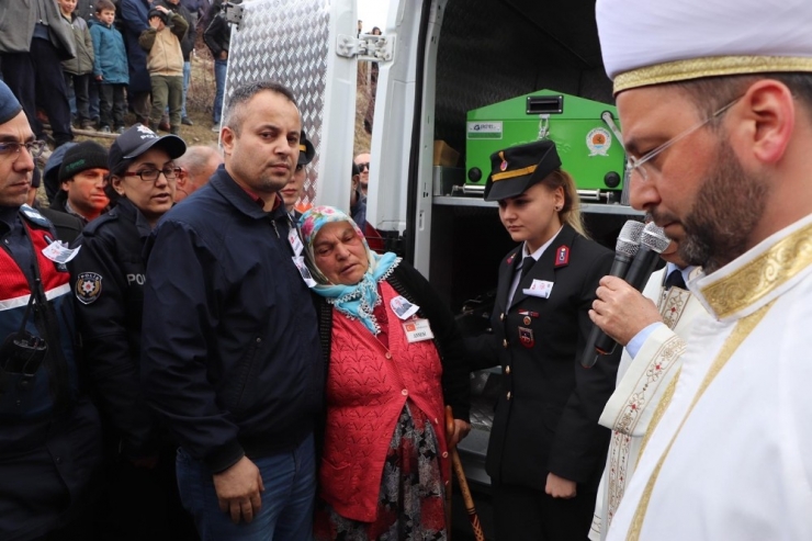 İdlib Şehidi Son Yolculuğuna Uğurlandı