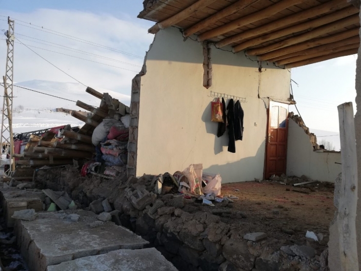 Kızılay, Deprem Bölgesine Destek Bekliyoruz