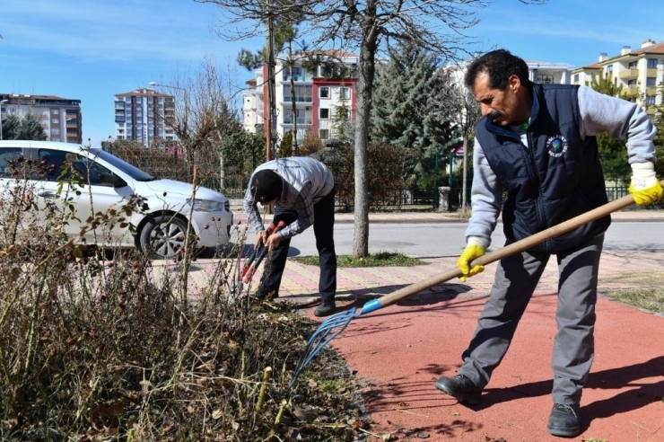Yeşilyurt Bahara Hazırlanıyor