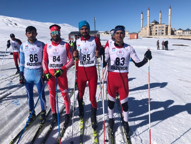 Aiçü’lü Öğrenciler Türkiye Şampiyonası’dan Başarıyla Döndü