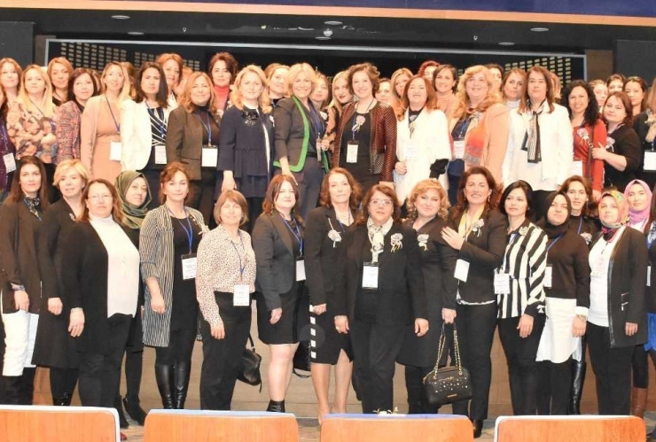 Aydınlı Kadın Girişimciler Ege Bölge Buluşmasında Yer Aldı