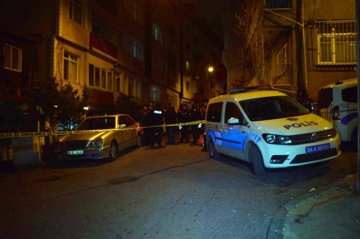 Beyoğlu’nda Çay Ocağına Silahlı Saldırı: 2 Yaralı
