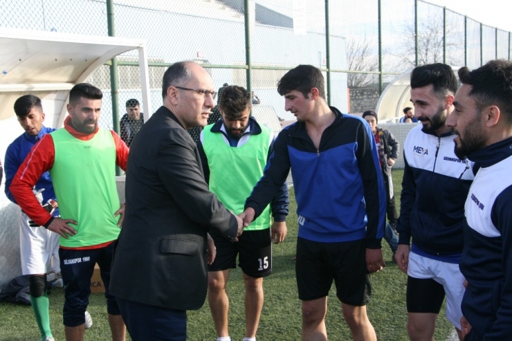 Silvan Emniyet Müdürü Aral’dan Sporculara Ziyaret