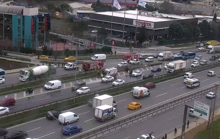 E-5’te Korkutan Ambulans Yangını